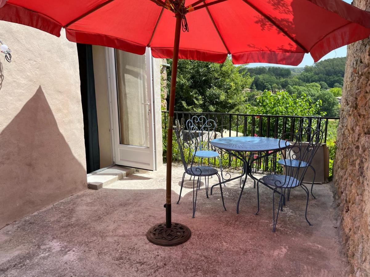 La Parenthese Du Var - Gite Avec Grande Terrasse Vue Sur Piscine Saint-Antonin-du-Var Exteriör bild